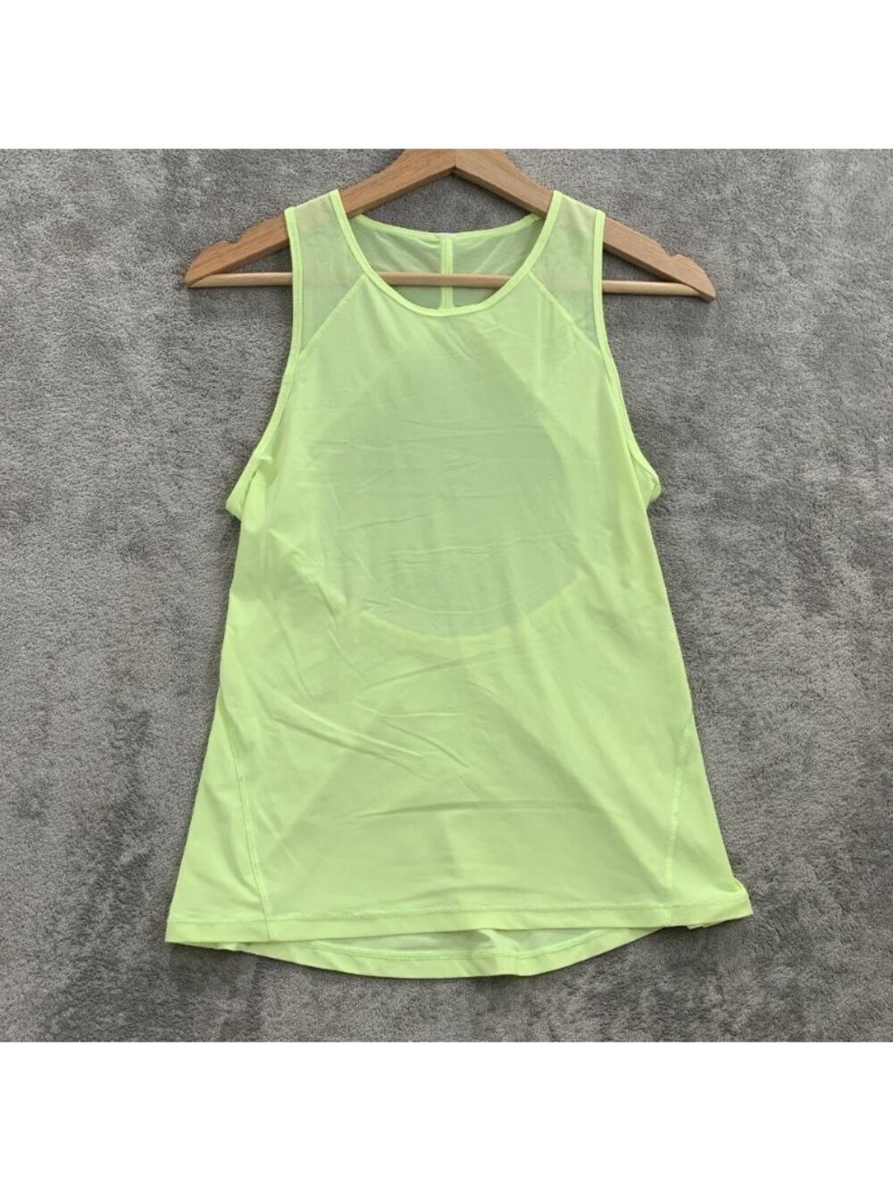 Lululemon For The Run Tank Top Womens Size 2 Clear Mint Cutout Open Back Mesh